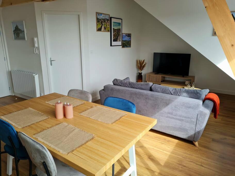 Appartement Avec Vue Fougères Exterior foto